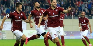 Football League: Σούζα τ' αλογάκι!