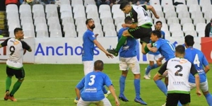 Segunda Division B: Φιέστα τίτλου για τη Φουενλαμπράδα