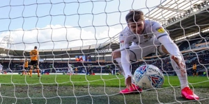 Επιστρέφει εμφατικά στην Premier League η Λιντς