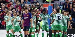 La Liga: Η Μπέτις απειλεί την Μπαρτσελόνα