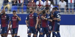 Segunda Division: Με σύμμαχο την παράδοση η Ουέσκα