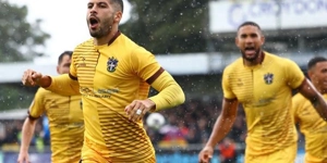 League Two: Ανοίγουν τον ρυθμό Σάτον Γιουνάιτεντ και Μίλτον Κέινς Ντονς