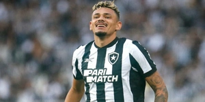 tiquinho-soares-botafogo.jpg