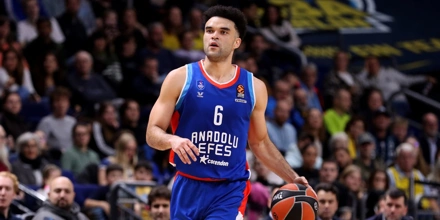 elijah-bryant-anadolu-efes.jpg